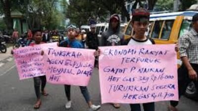 Strategi Menghadapi Kampanye Hitam Yang Merugikan Citra Politik Seseorang Di Mata Publik